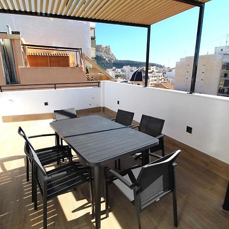 Atico Loft De Lujo Con Terraza Espectacular Y Vista A Los 2 Castillos Apartment Alicante Exterior photo